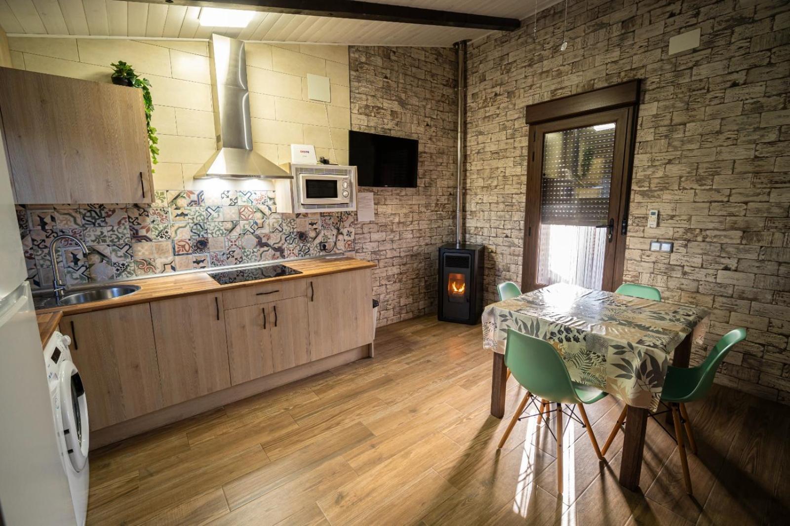 Apartamento Buenavista Con Jacuzzi Y Jardin Privado En Abadía 外观 照片